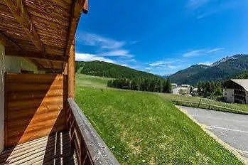 La Borne Ensoleillee Aparthotel